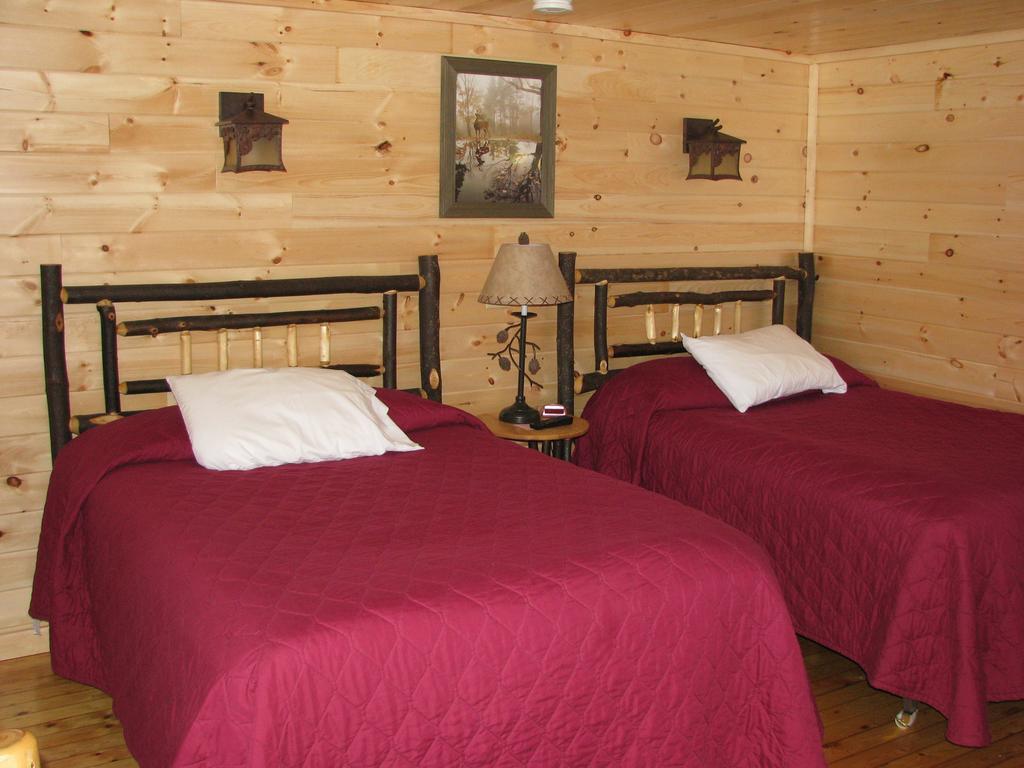 Pine Knoll Hotel Lakeside Lodge & Cabin Old Forge Δωμάτιο φωτογραφία