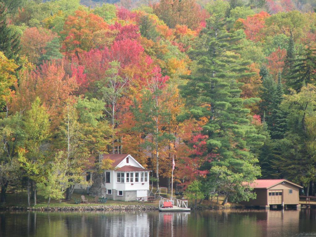 Pine Knoll Hotel Lakeside Lodge & Cabin Old Forge Δωμάτιο φωτογραφία