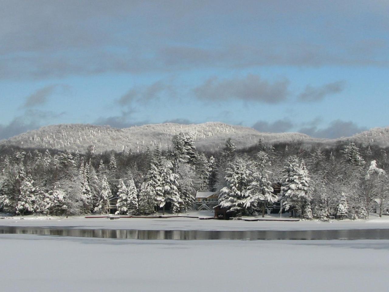 Pine Knoll Hotel Lakeside Lodge & Cabin Old Forge Εξωτερικό φωτογραφία